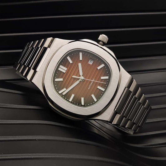 Nautilus Seiko (Maroon Dial)