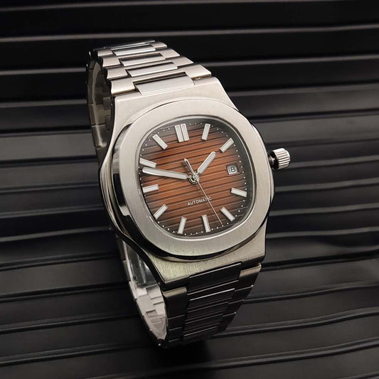 Nautilus Seiko (Maroon Dial)